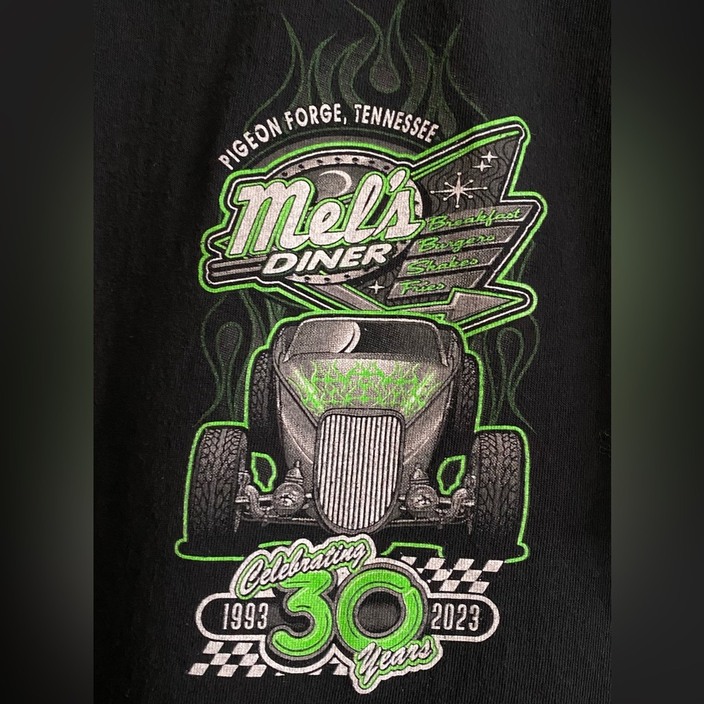 Black T-Shirt with Green Graphic large - Picture 2 of 5